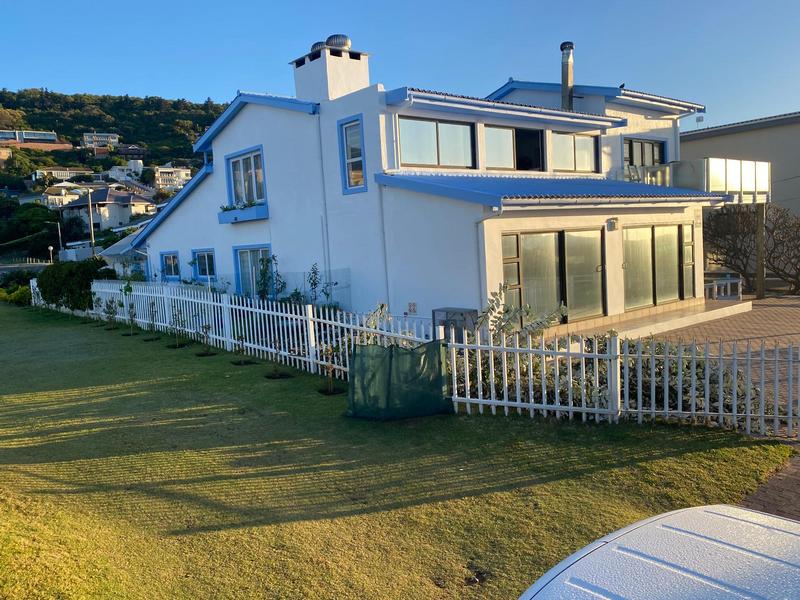 4 Bedroom Property for Sale in Outeniqua Strand Western Cape